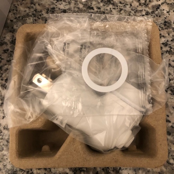 FINAL PRICE! Ocean Life Mini Scentsy Warmer - Picture 7 of 10